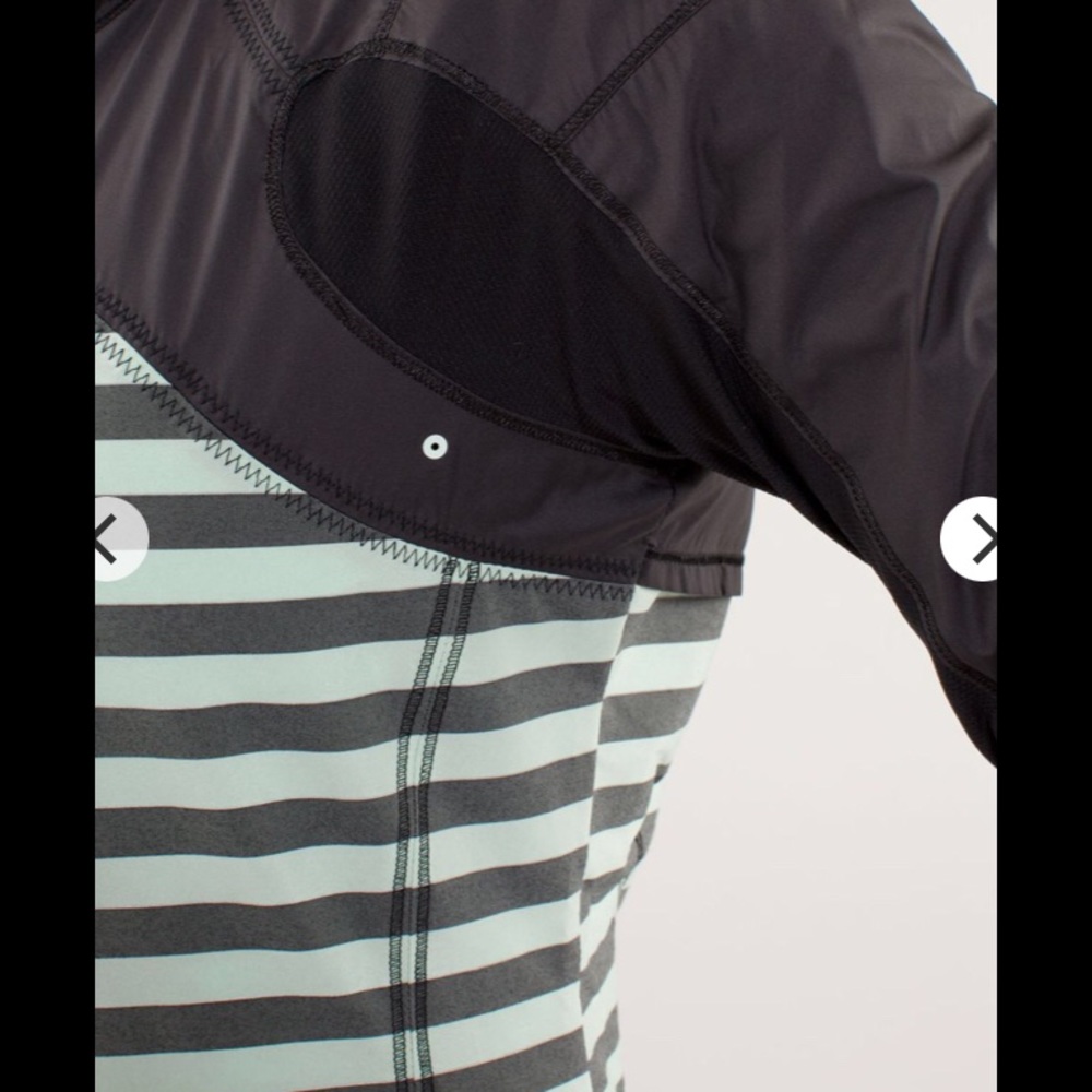 NWOT Lululemon Run: Get Up And Glow Jacket *Reflective 360 Sea Stripe Mint/Black - Picture 6 of 12